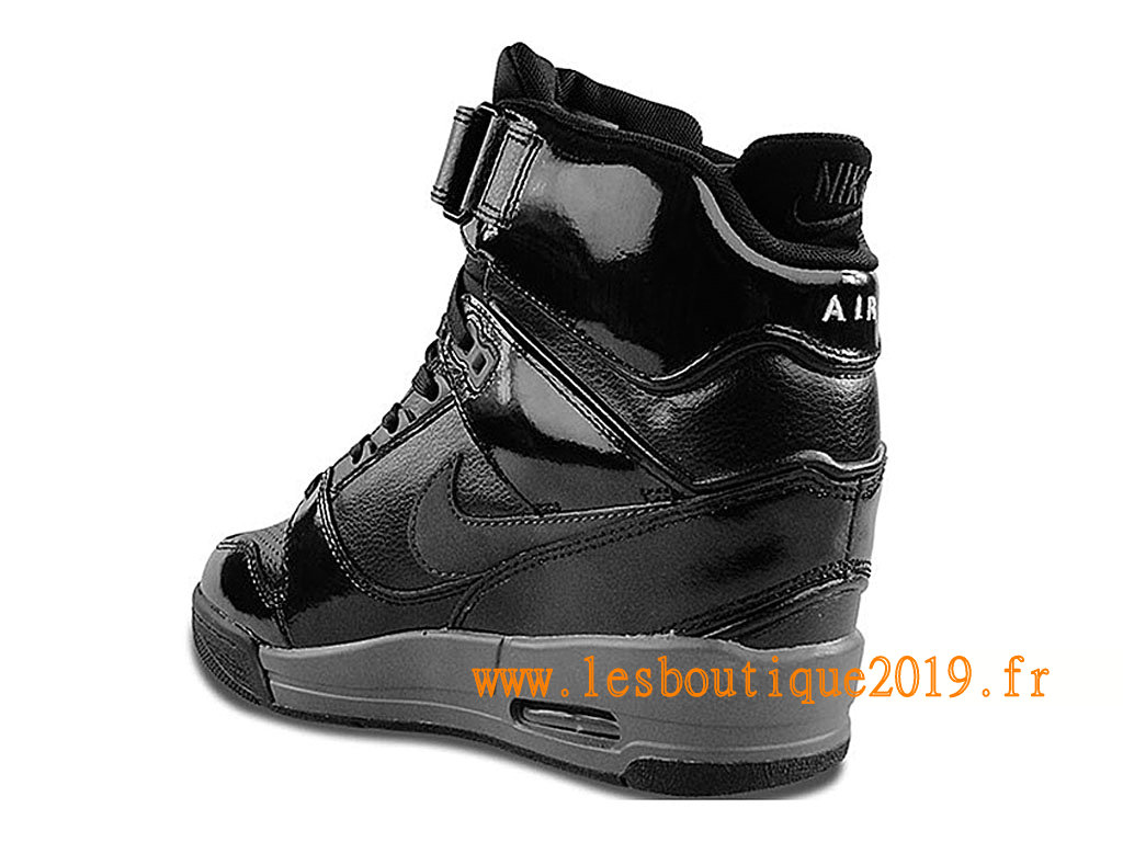 nike air revolution sky hi black